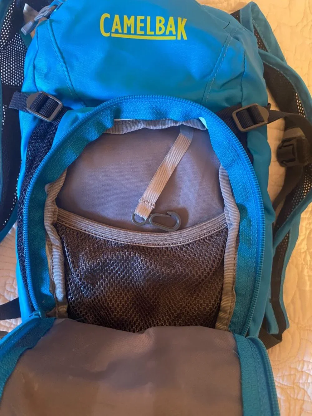 CamelBak HydroBak Kids 50oz 1.5L Blue Hiking/Running Hydration Backpack